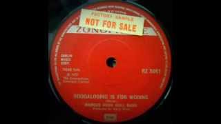 Marcus Hook Roll Band - 2.Boogaloing Is For Wooing