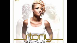 J'Attends L'Amour Lyrics English Translation