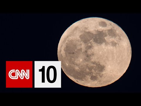 ブルームーンとは? (What Is A Blue Moon?)