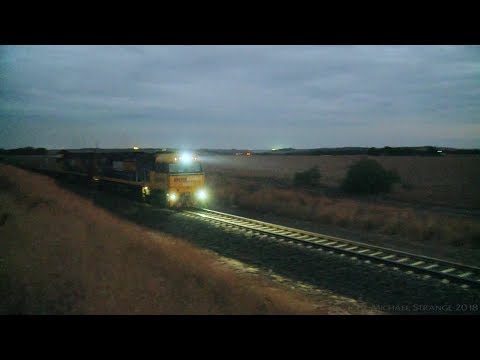 Pacific National Container Service MA5 - PoathTV Australian Trains & Railways