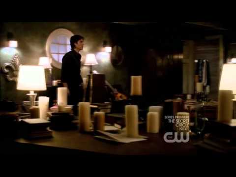 The Vampire Diaries - 3x01 - "A drop in the ocean" scenes