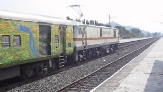 preview picture of video '12270 NZM MAS Duronto Express creates masserce at Odela.'