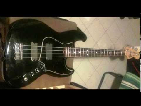 Bass Comparison: Musicman Stingray VS Fender Jazz MEX pimped with 2 EMG 35DC pickups