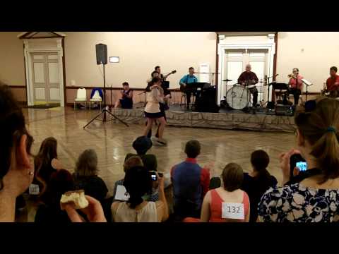 Lindypalooza 2013 Instructor Demo (Thomas Blacharz & Alice Mei)