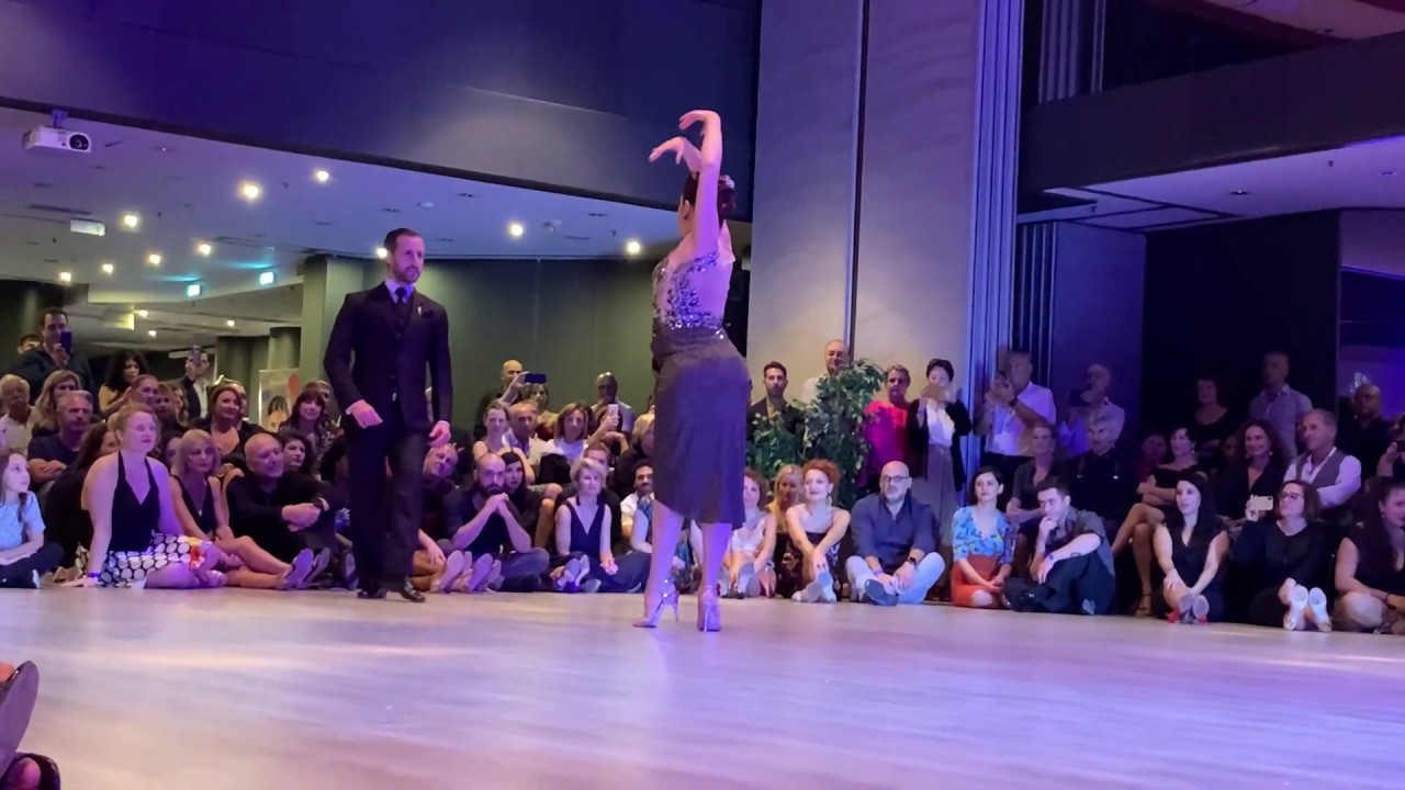 Facundo Piñero y Vanesa Villalba ~ "La Mariposa" by Forever Tango ~ Bari Italy Nov 2nd 2019