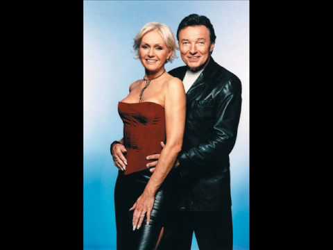 Karel Gott & Marcela Holanová - Škoda lásky