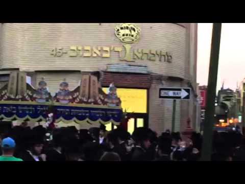 Hachnosas Sefer Torah with Korn's Torah Truck