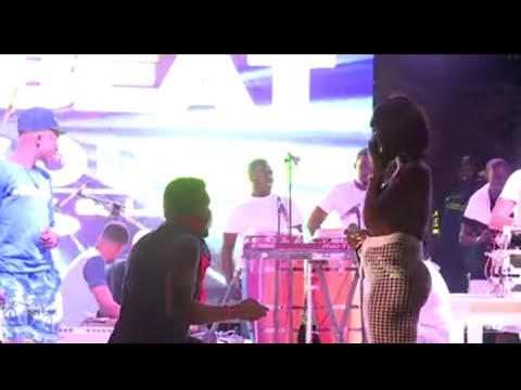 Mechans-T Mande Kasoumee Maryaj💍 devan Fanatique yo ( Kolonel Freez Bif Mechans-T Pou Masterbrain )