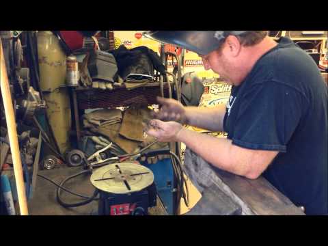 Barnbuilt - Welding in new wheel centers or welding on beadlocks