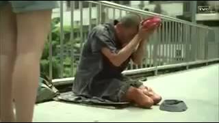 Solche leute sollte man die beine echt abhacken