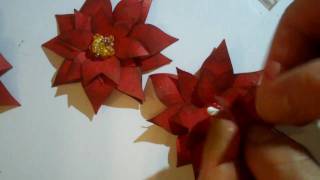 preview picture of video 'Poinsettia Paper Flower from Cricut Joys of the Season'