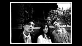 Ekatarina Velika - Aut (with lyrics)