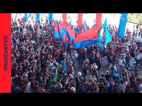 "Porque vos sos el globo de Avellaneda" Barra: La Gloriosa Butteler &bull; Club: San Lorenzo