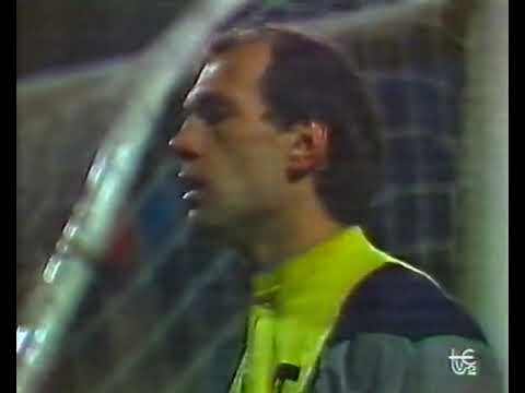 Copa UEFA 1990/1991: Torpedo Moscú 3-1 Sevilla (24/10/1990). Narración en español.