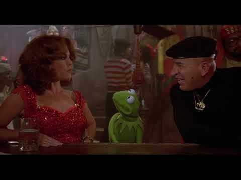 Madeline Kahn, Telly Savalas and Carol Kane make cameos in The Muppet Movie