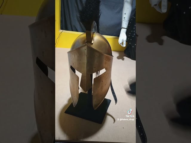 Vídeo relacionado con Réplica de casco griego del Rey Leonidas de la película 300, THORINSTRUMENTS
