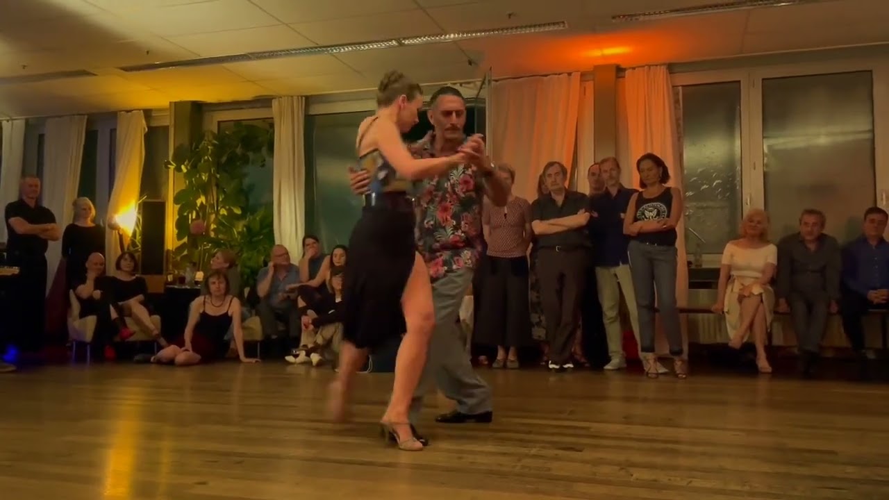 Esequiel Maiolo & Aneta Orlik   El Cachivache Live  Buscandote