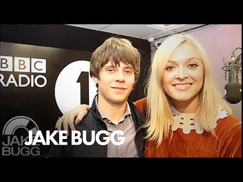 Jake Bugg meets Fearne Cotton - BBC Radio 1 Interview