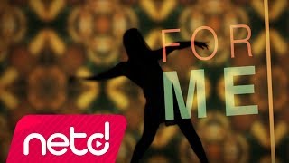 Chadash Cort & ALP3R Feat. Morena - Slow Down