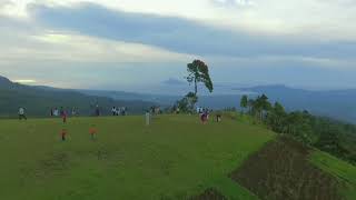 preview picture of video 'Droneshot ke Puncak Tetetana, Rurukan, Minahasa Sulawesi Utara'