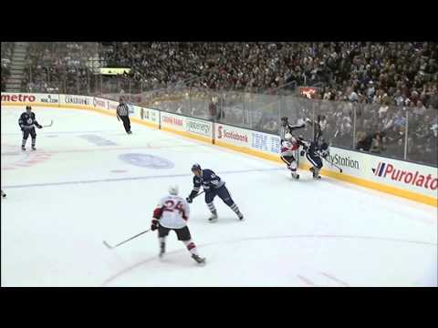 Senators @ Leafs - Tyler Bozak Scores - 111112