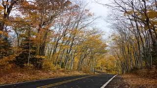 Tie a Yellow Ribbon Round the Ole Oak Tree - Perry Como