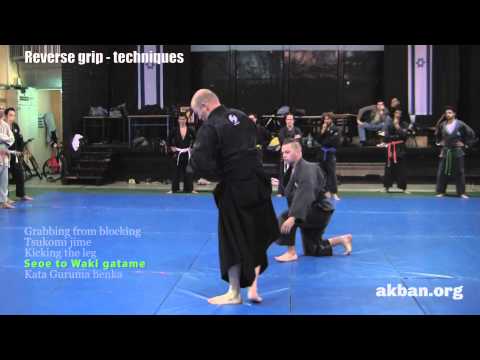 How to do reverse grip for choke, throw, armlock and kata guruma - Ninjutsu training, AKBAN