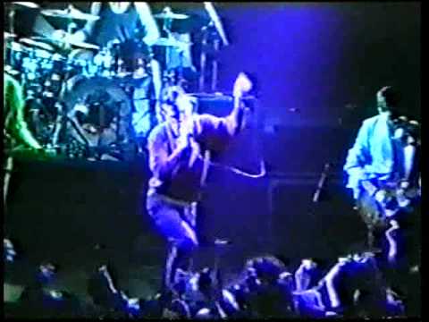 The Smiths - 01 Panic (Salford 86)