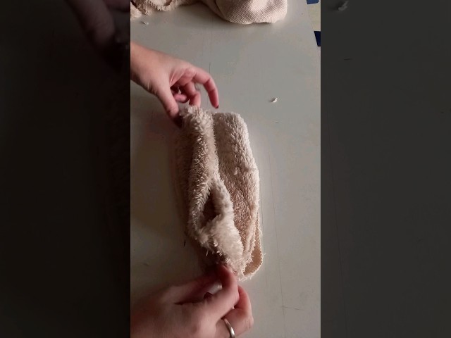Vídeo relacionado con flintronic Zapatillas de Estar por Casa Invierno - Antideslizantes Calentitas Pantufla Peluche, Patrones Creativos de Dibujos Animados, Ligeras y Cómodas, #43-44, Unisex Adulto