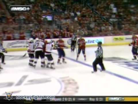 Ilya Kovalchuk vs Mike Green Oct 9, 2010