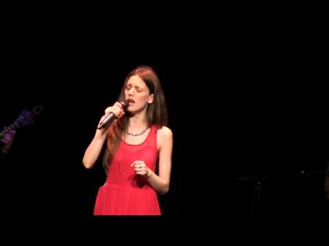 GENEVE 4/4/14. ANA RITA PRADA interpreta Do outro lado do Mar