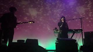 Beach House - Girl of the Year (live)