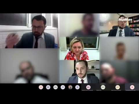 Prosecutor calls lawyer "dumb" at hearing