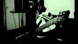 Vuyo Manyike  from South Africa soloing on  Robert Glasper's "baby tonight" Black Radio 2