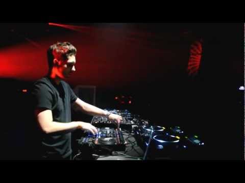 Tyler Sherritt at Roseland Ballroom 11/24/12 Playing 'Wonders' (Original Mix)