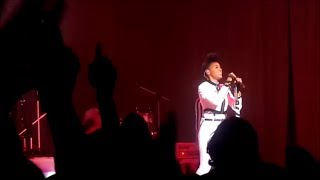 Janelle Monae - Intro/Give Em What They Love (Live, Brixton Academy 09/05/2014)