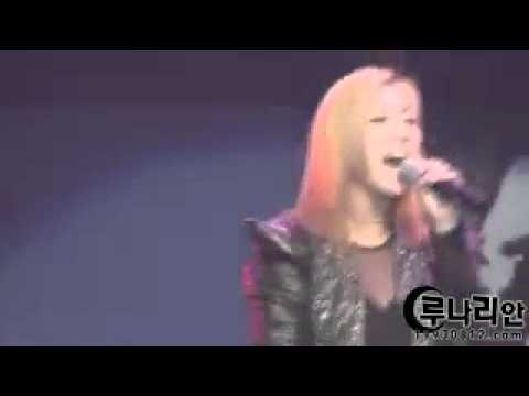 110220 f(x) luna mr boogie