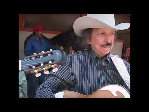 CORRIDO DEL AÑO NUEVO (Video Oficial ) Poncho Villagomez y sus Coyotes del Rio Bravo.