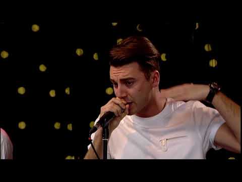The LaFontaines - Slow Elvis, on STV 2