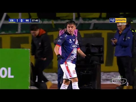 🏆 37' ¡Avisa Nacional Potosí! Maximiliano Núñez escaló por derecha, sacó un potente disparo.