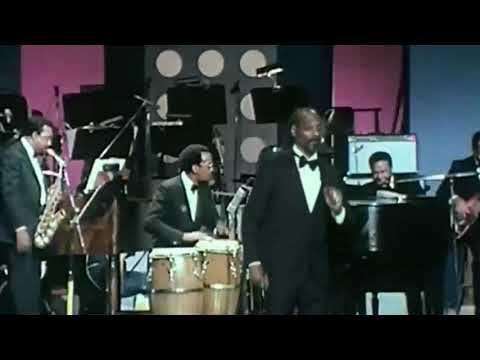 Snoop Dogg & Marvin Gaye Perform “What’s Going On” at #TrillerFightClub