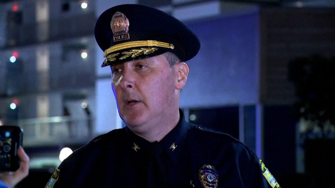 Police: 2 dead and 8 wounded in Virginia Beach oceanfront shootings ...