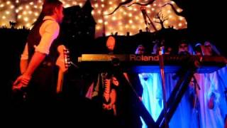 Dead Man&#39;s Bones - Flowers Grow Out of my Grave.avi