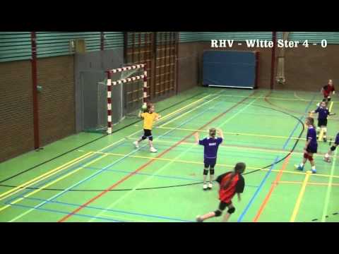 R.H.V. D1 - Witte Ster D1 (samenvatting)