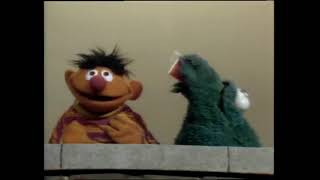 Classic Sesame Street - Ernie Presents The Letter Q HQ