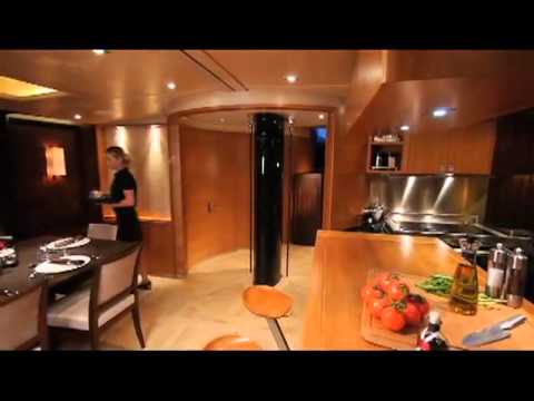 SY Sarissa - Vitters Shipyard.flv