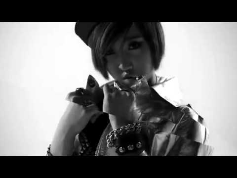 1305010 '2NE1 Loves Vol 4'   Minzy Loves