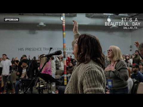 Beautiful Day (Live) - UPPERROOM | Moments: 011