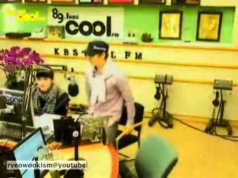 111220 Sukira - RyeoSung DJ dancing to Oppa Oppa