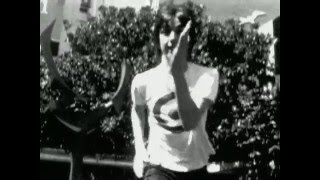 Supergrass - Time (Official HD Video)